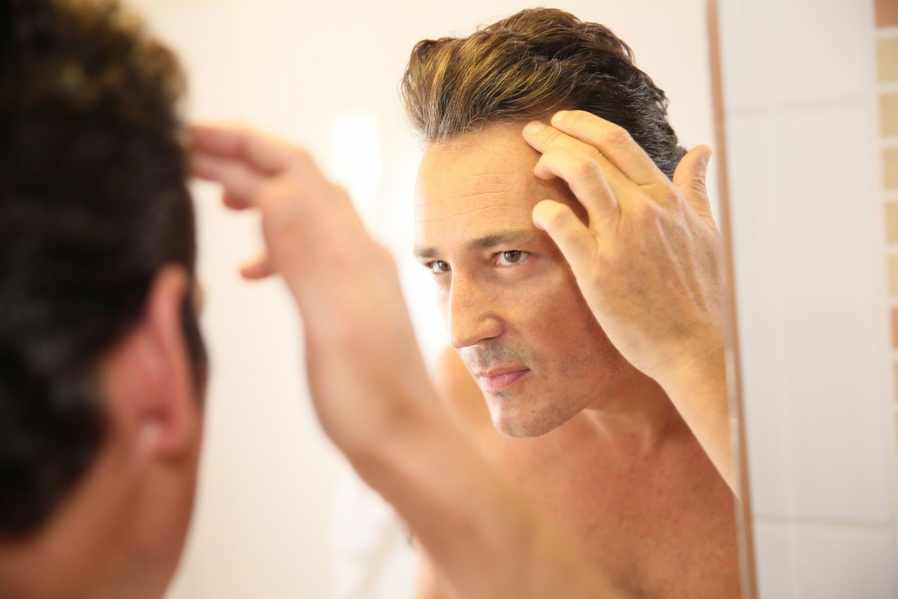 Expert Advice on Choosing the Right Hair Restoration Method in Dubai