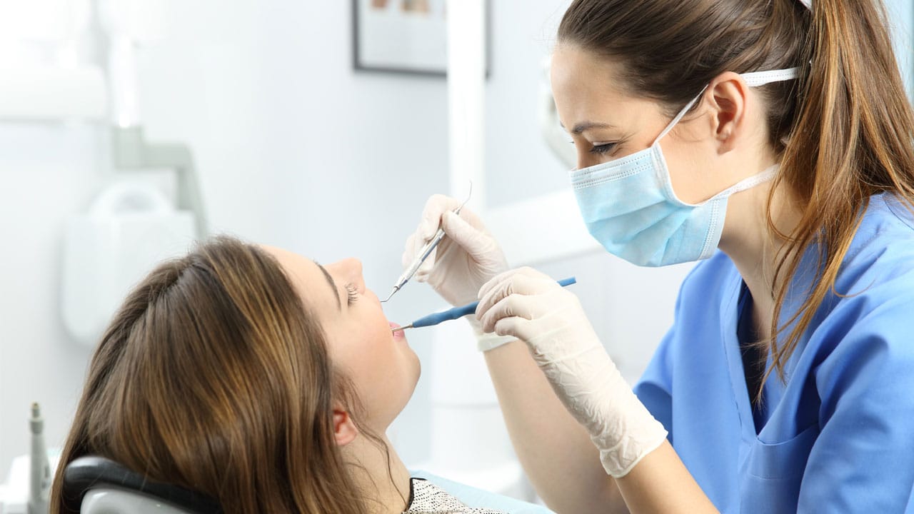 What Are Average Teeth Cleaning Cost in Dubai Rates?