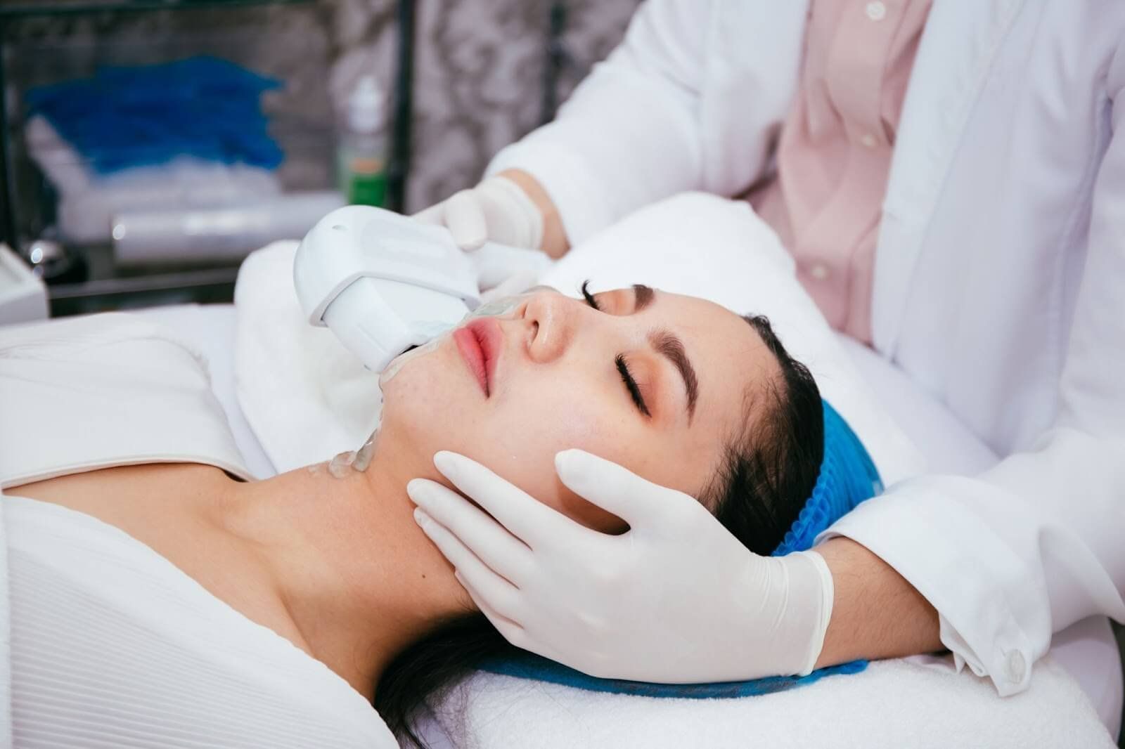 How Soft Light Laser Helps in Skin Rejuvenation