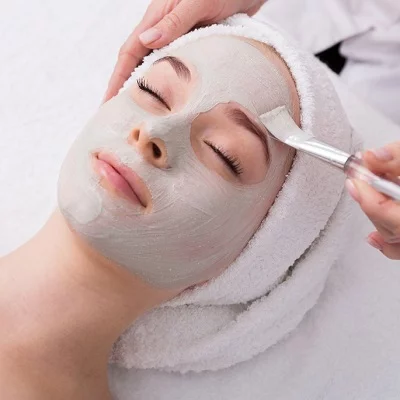 Facial treatments in Dubai for blackheads?