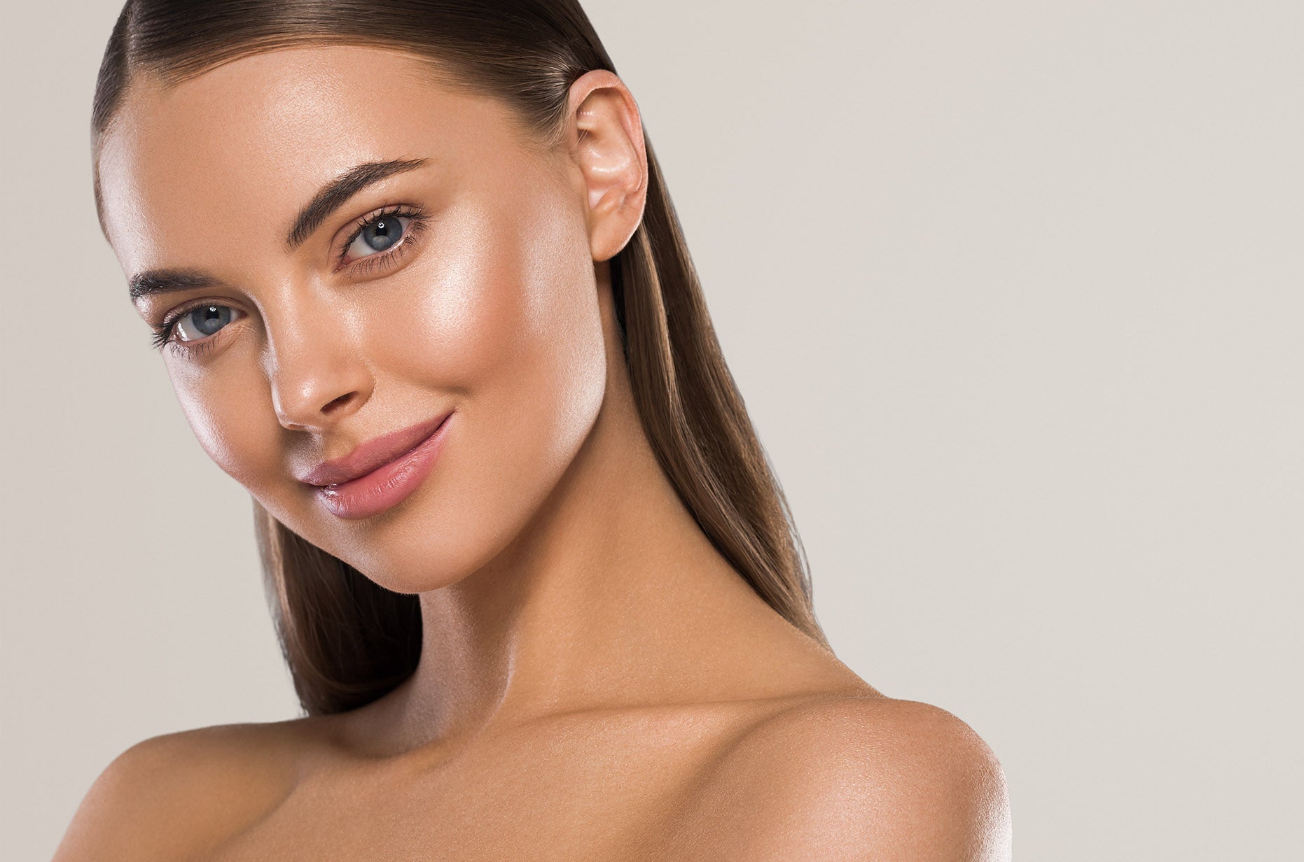Who Should Choose Tan Removal in Dubai Today